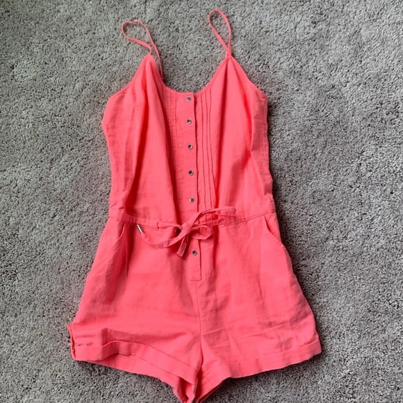 GUESS Romper - Picture 1 of 8